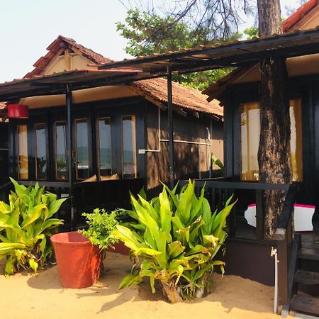 H2O Resort Agonda Exterior photo