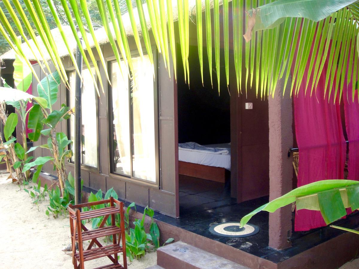 H2O Resort Agonda Exterior photo
