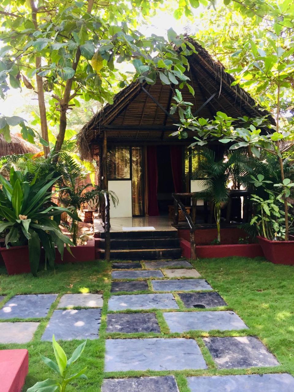 H2O Resort Agonda Exterior photo